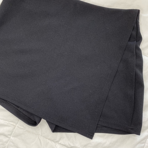 NWT Black Skort - Picture 1 of 4